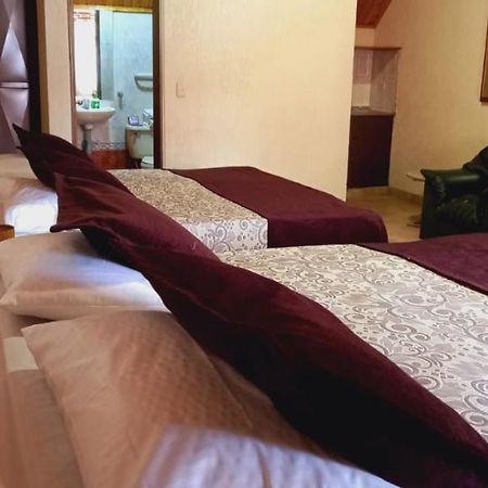 Hoteles Bogota Inn Colonial Kültér fotó