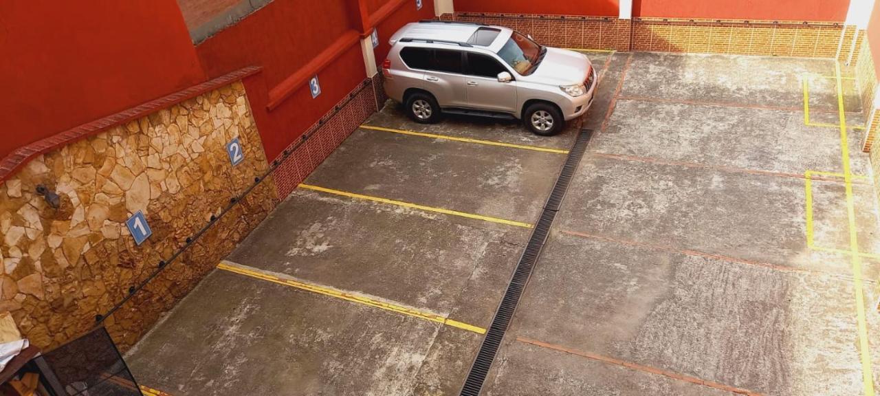 Hoteles Bogota Inn Colonial Kültér fotó