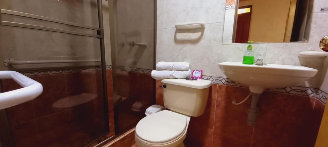 Hoteles Bogota Inn Colonial Kültér fotó